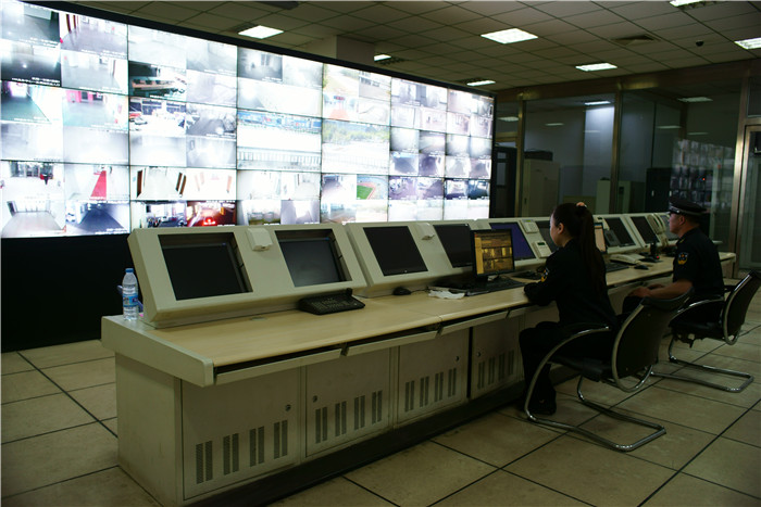 监控室